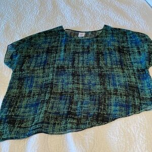 Cabi sheer short sleeve green blue and black patterned shirt